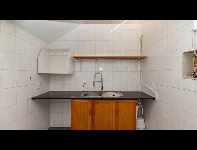 255M² OFFICE FOR SALE IN ROBINDALE